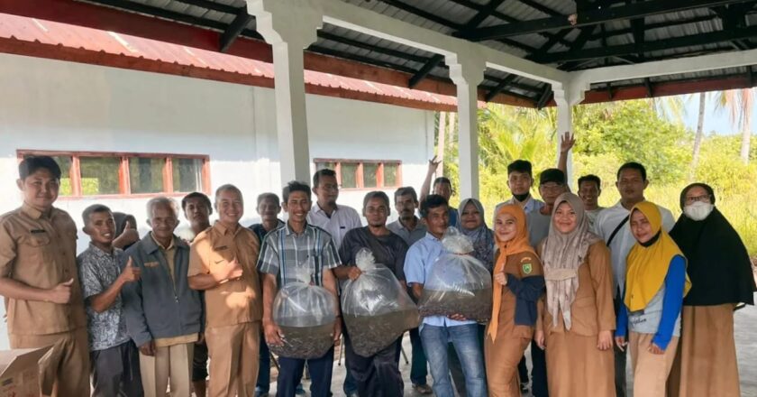 UPT BBI Salurkan 40.000 Benih Ikan Hasil Pembudidayaan Ikan